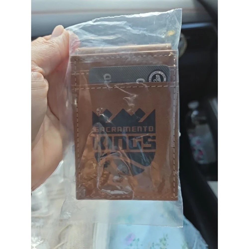 Sacramento Kings Premium Brown Wallet, Front Pocket Magnetic Money Clip SMBIN